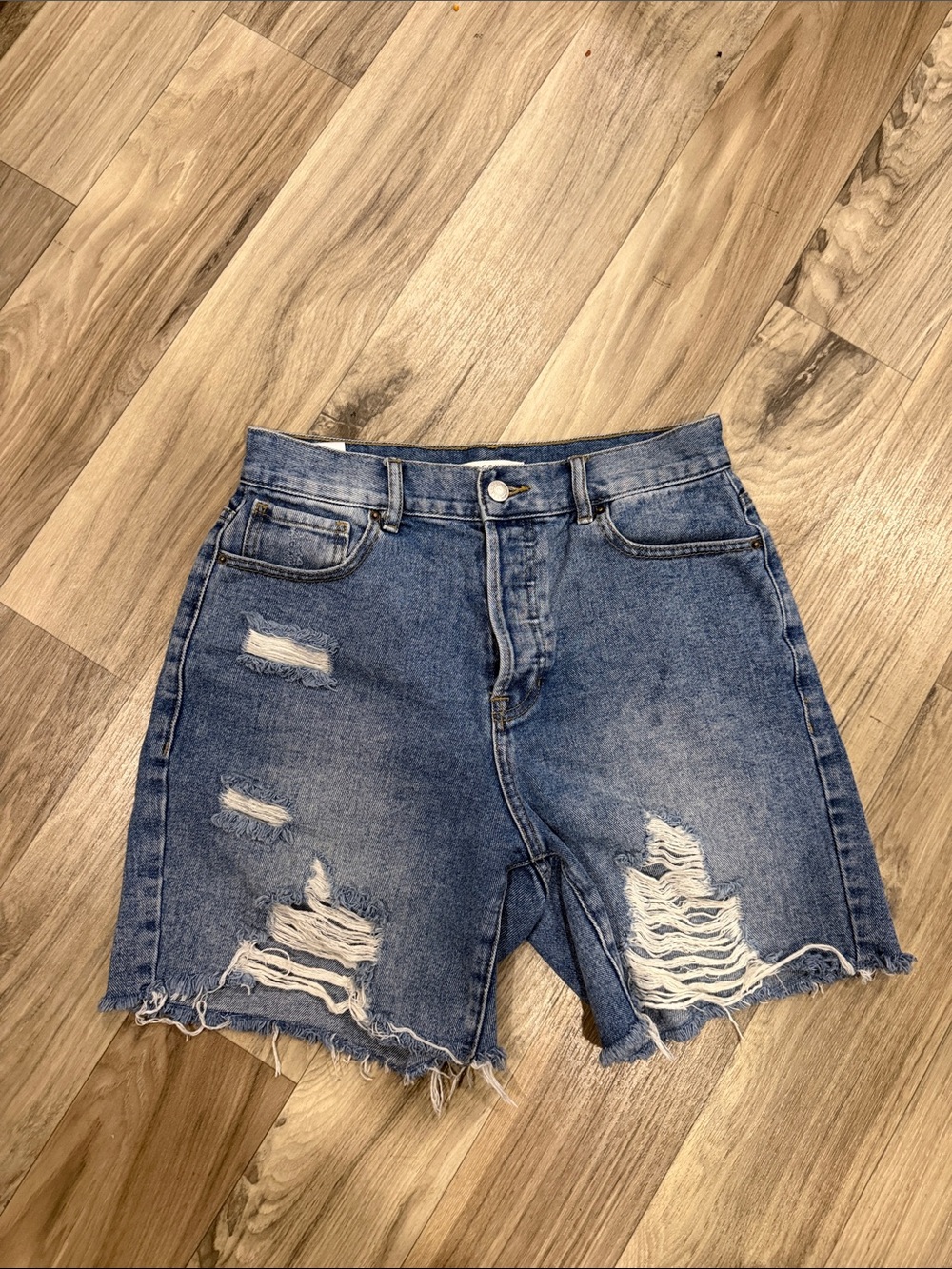 PacSun Distressed High-Rise Denim Shorts - Blue Wash